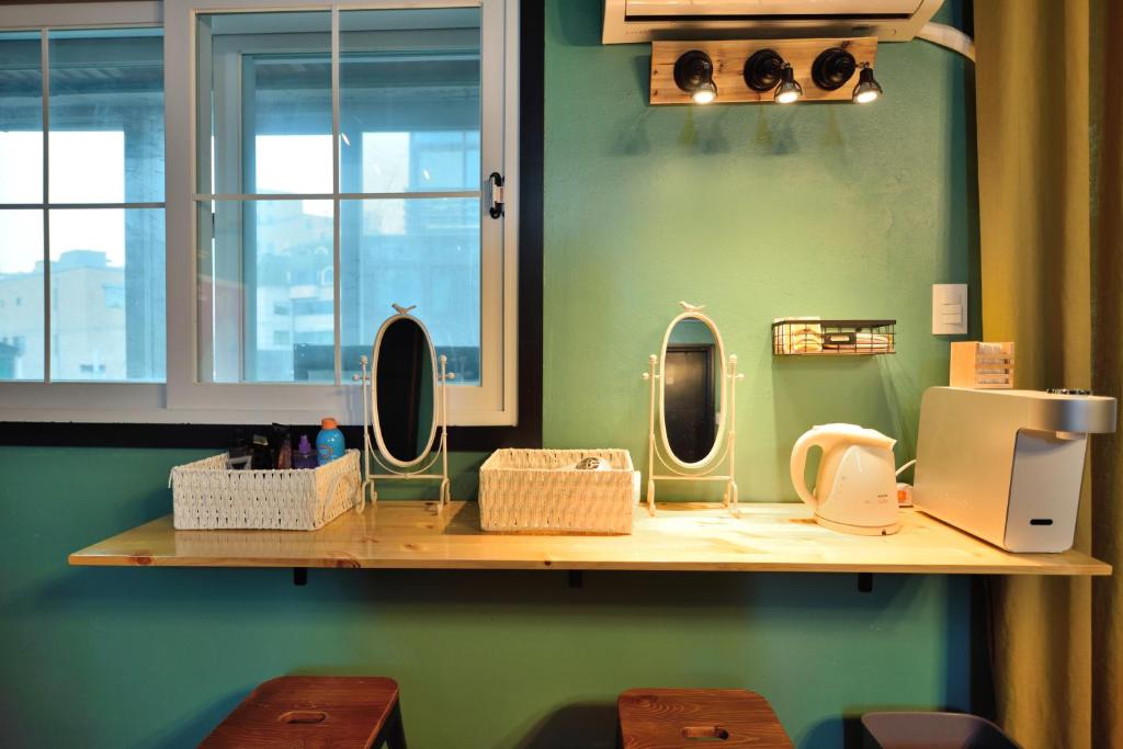 The One Hostel Hongdae in Seoul - Foreigner Only