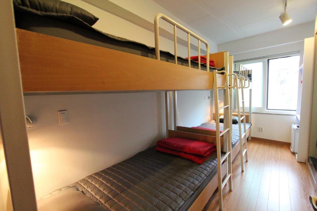 B My Guesthouse