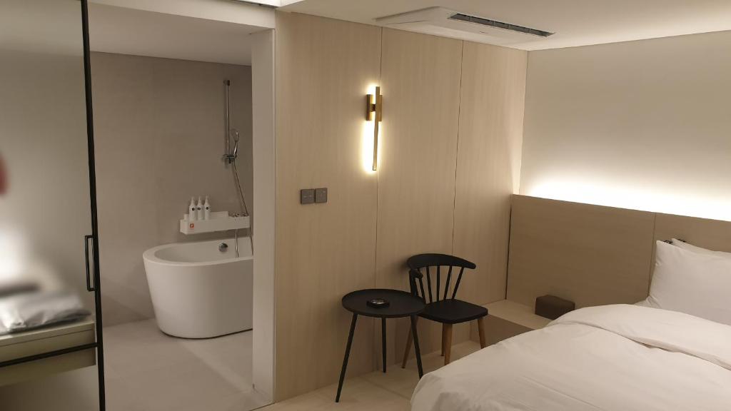 H hotel Gasan H hotel Gasan