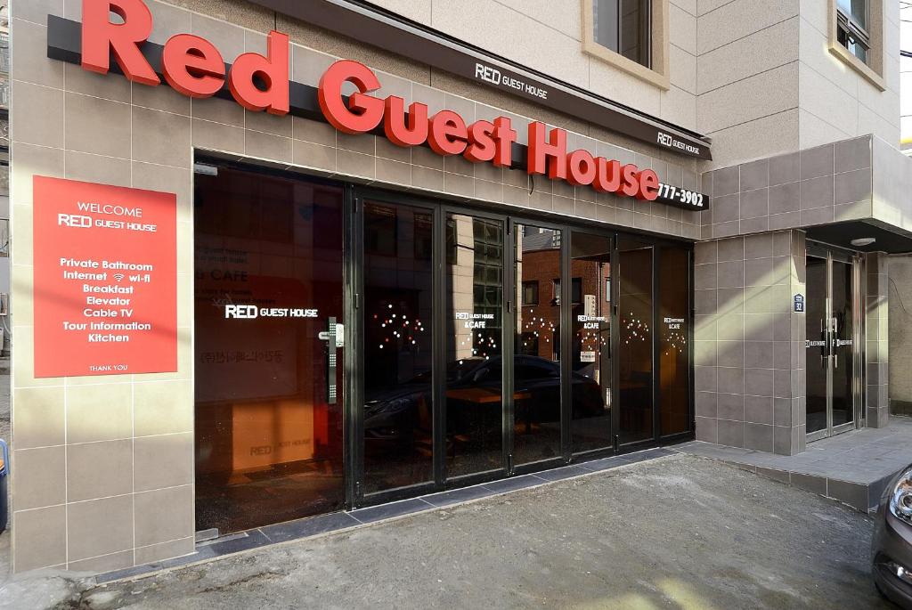 Red Guesthouse Red Guesthouse