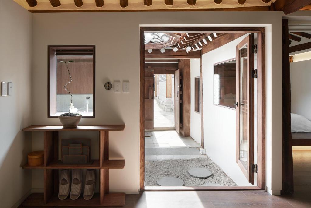 Luxury hanok with private bathtub - SW08 Luxury hanok with private bathtub - SW08