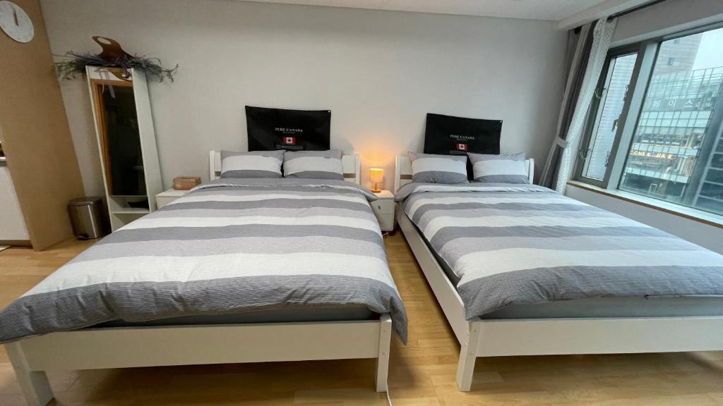 Hongdae Residence-4 - 1min from Hongik Univ Station #1