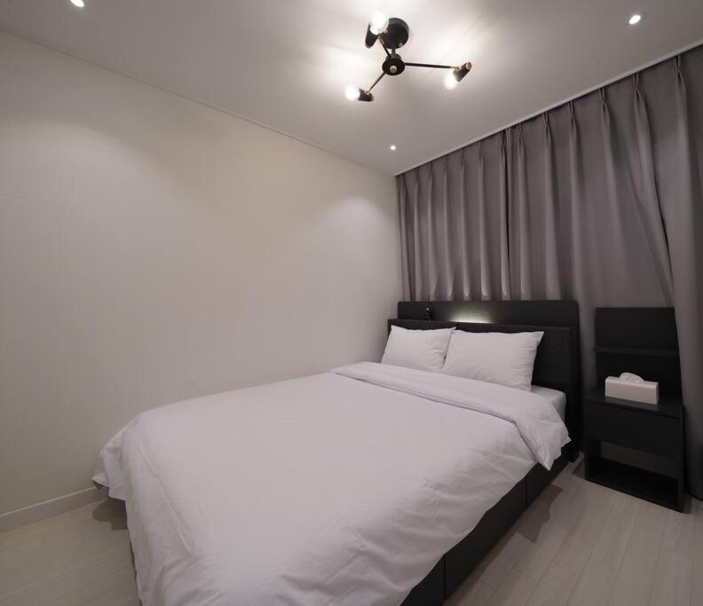 Dawn House