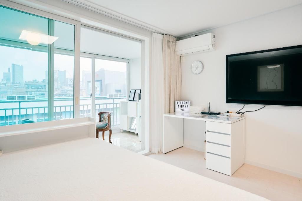 Garosugil Homestay - Female Only Garosugil Homestay - Female Only