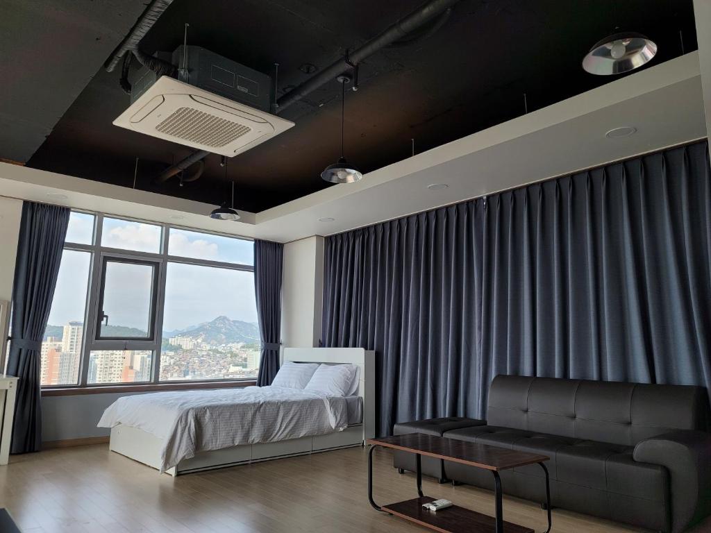 YD Residence