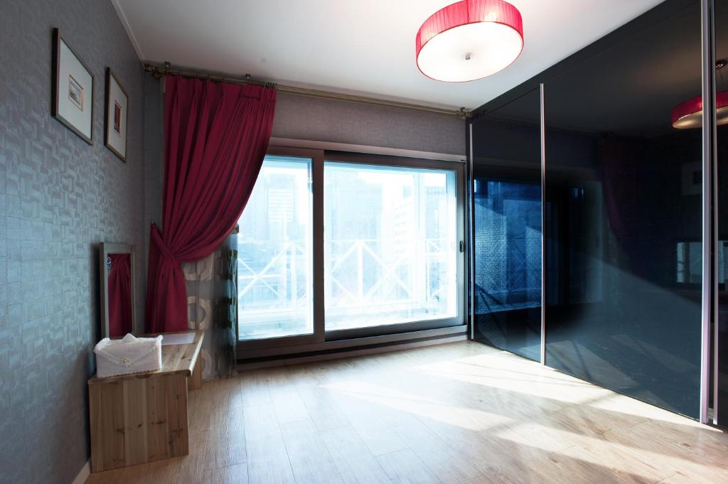 Myeongdong Ecohouse