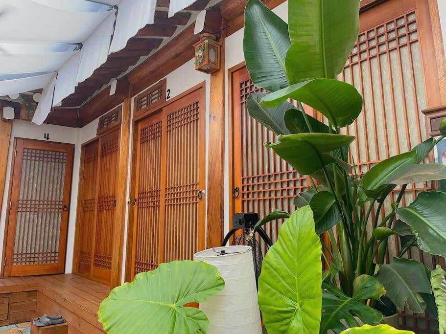 Bibimbap Hanok Guesthouse Gyeongbokgung