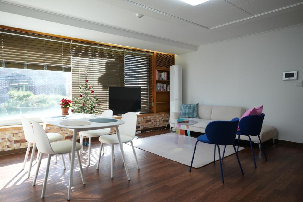 Stay Vibe Healing House Stay Vibe Healing House
