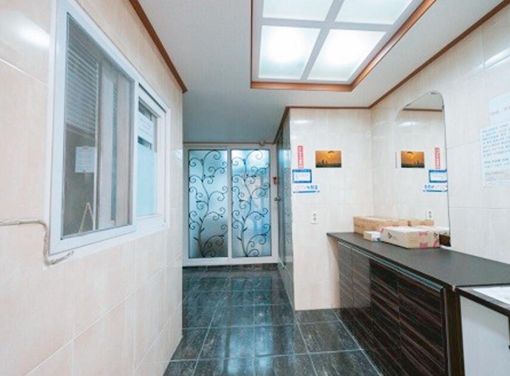 NineRoD - Private bathroom & Shower NineRoD - Private bathroom & Shower