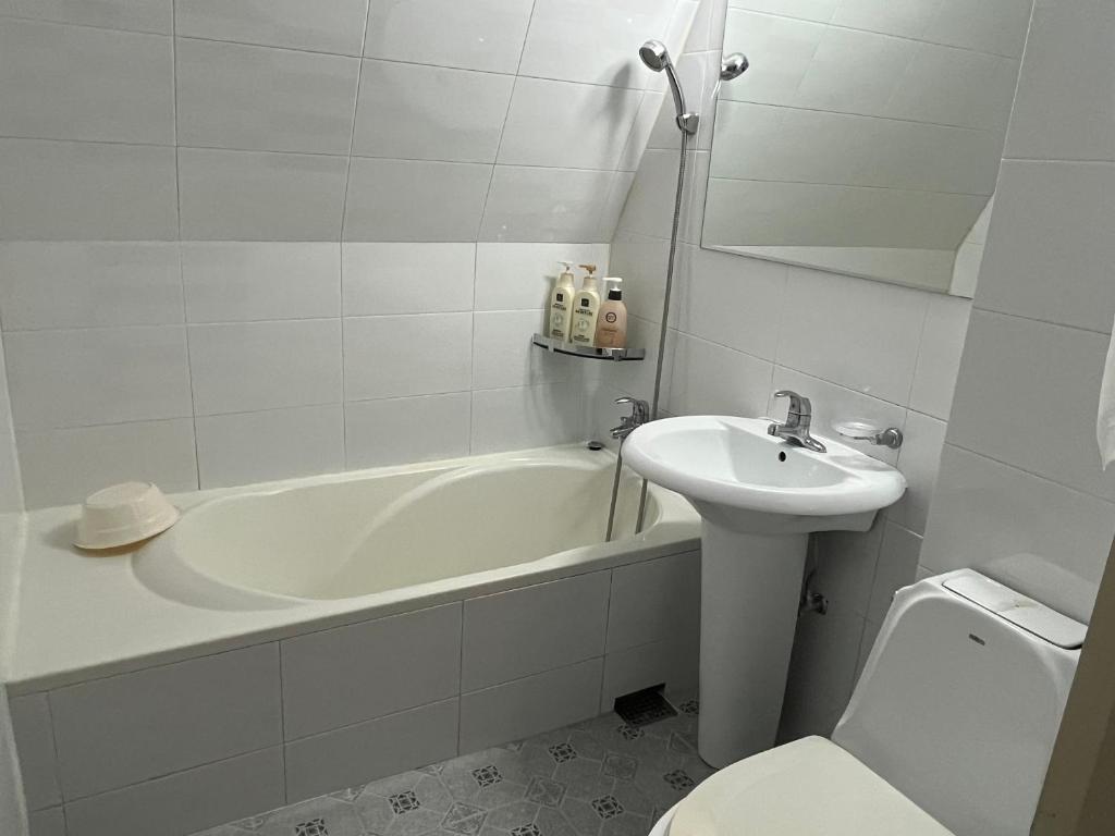 Gooreumseong motel