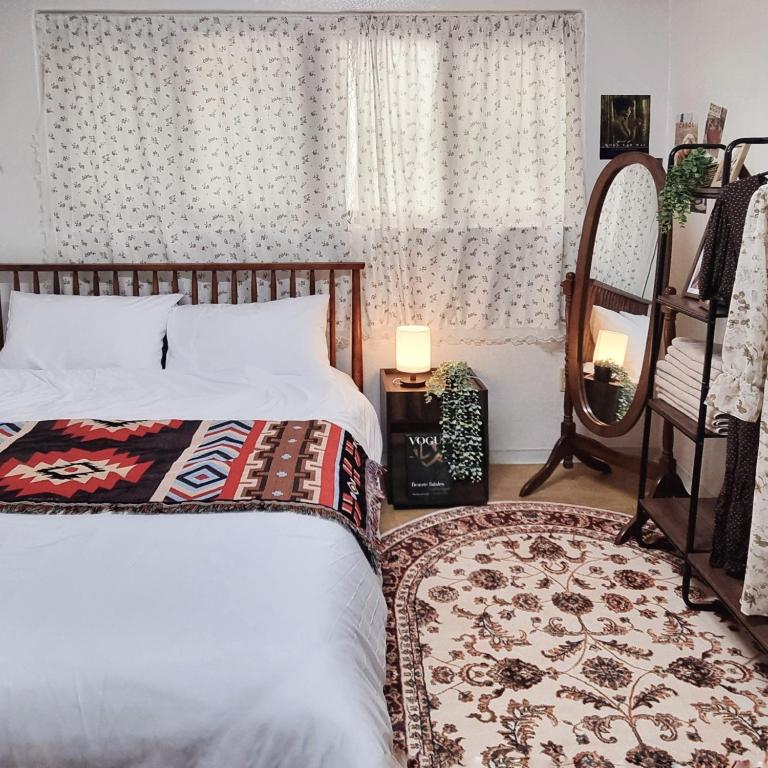 Stay-in Stay-in