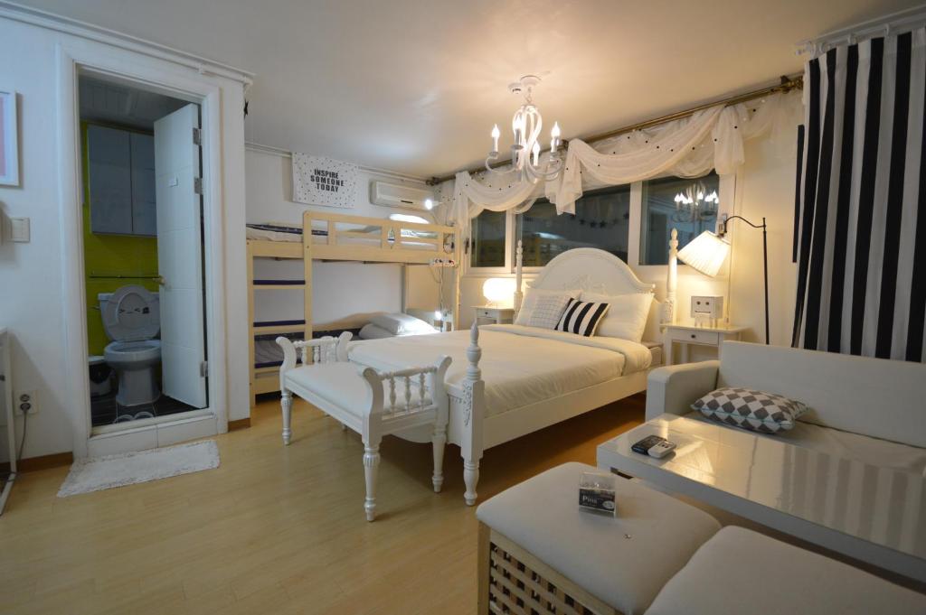 Han River Residence & Guesthouse Han River Residence & Guesthouse