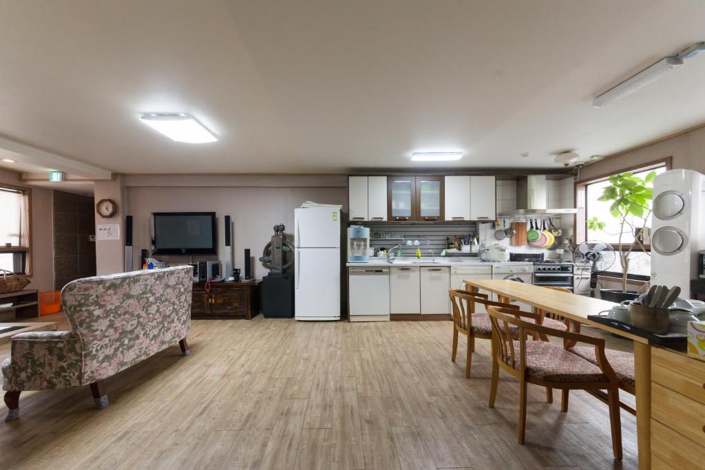 Yehadoye Guesthouse