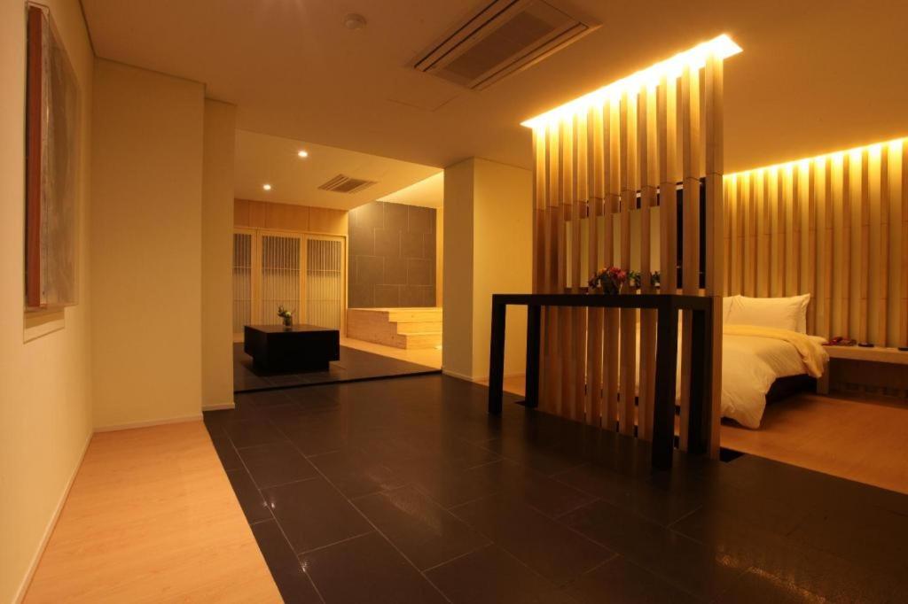 Seocho Yuwon Hotel Nambu Terminal